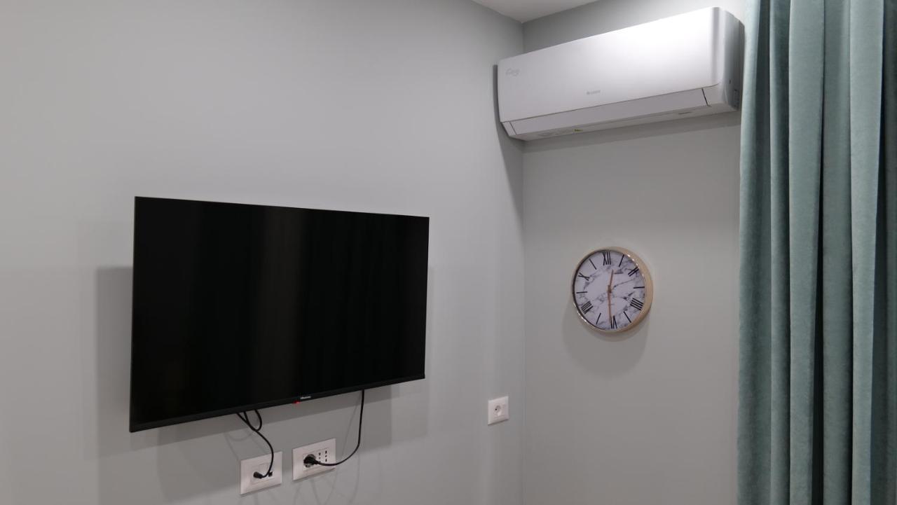 Kristi Apartments 02 Тирана Екстериор снимка