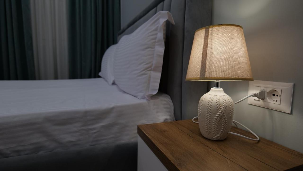 Kristi Apartments 02 Тирана Екстериор снимка